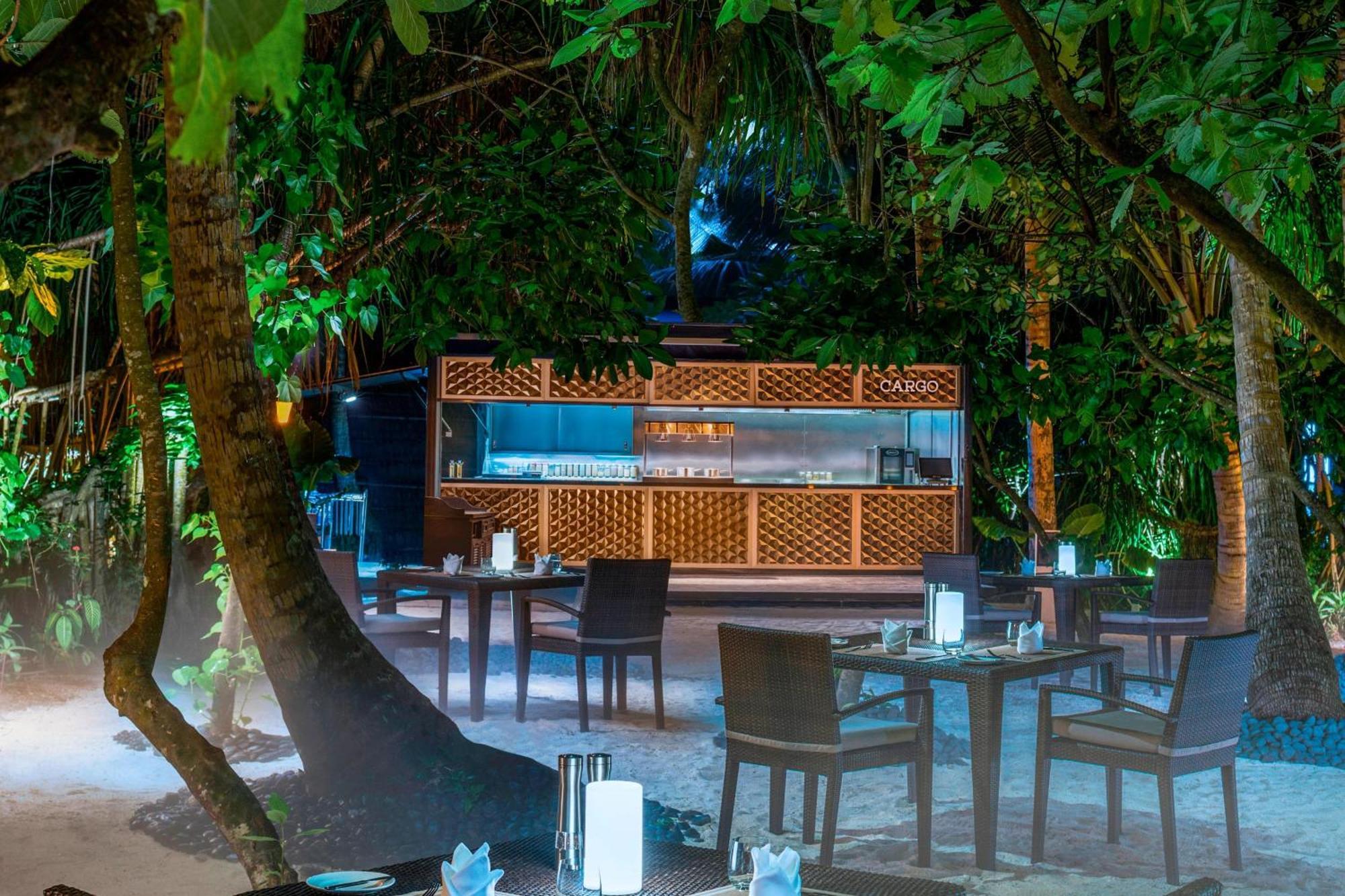 Hulhudheli The St. Regis Maldives Vommuli Resort מראה חיצוני תמונה